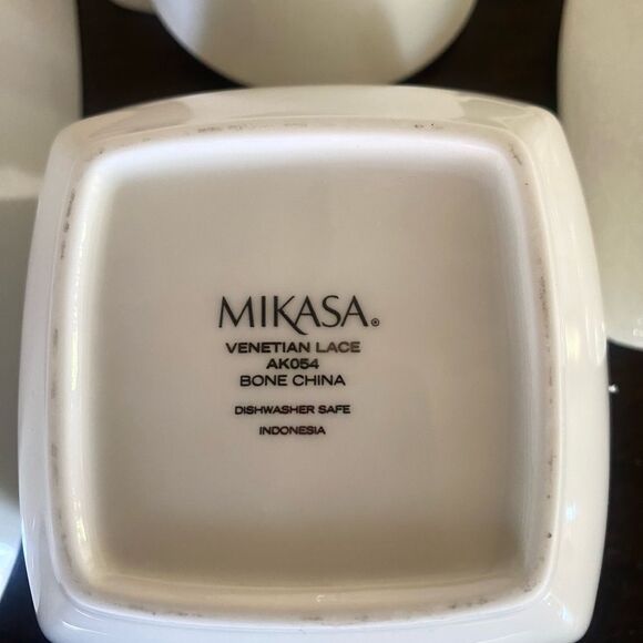 Mikasa Venetian Lace Bone China Serving Bowl -Sugar -Creamer Discontinued Piece - Picture 15 of 16